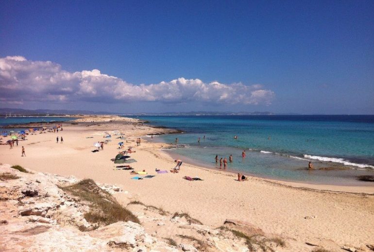lugares que puedes visitar en Formentera