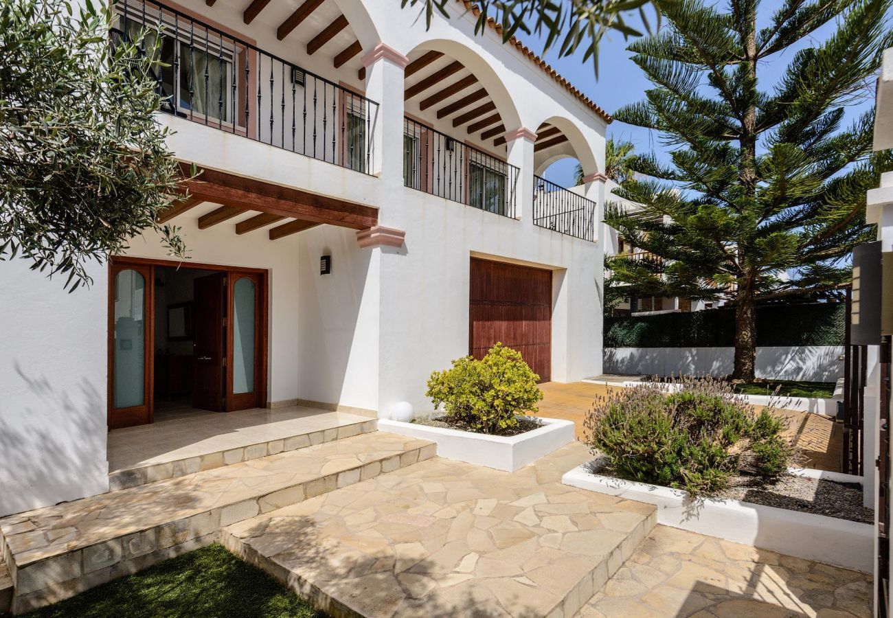 Villa in Santa Eulària des Riu - CASA LIMA