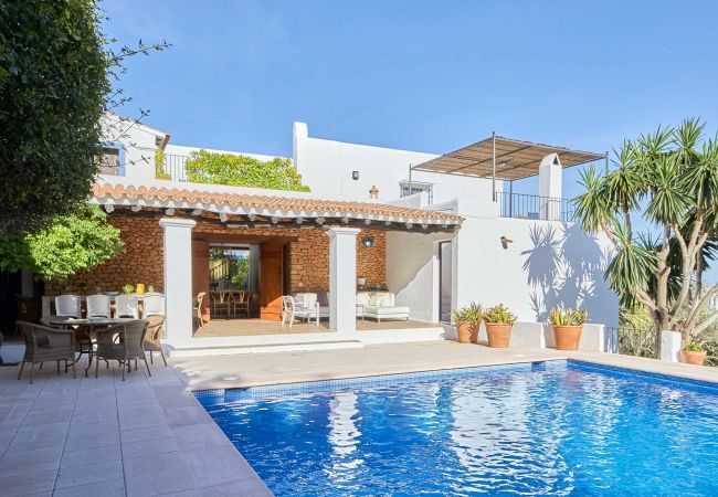 Villa in Ibiza - VILLA ELBA