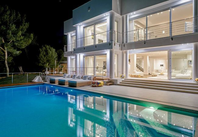 Villa in Santa Eulària des Riu - VILLA MIAMI