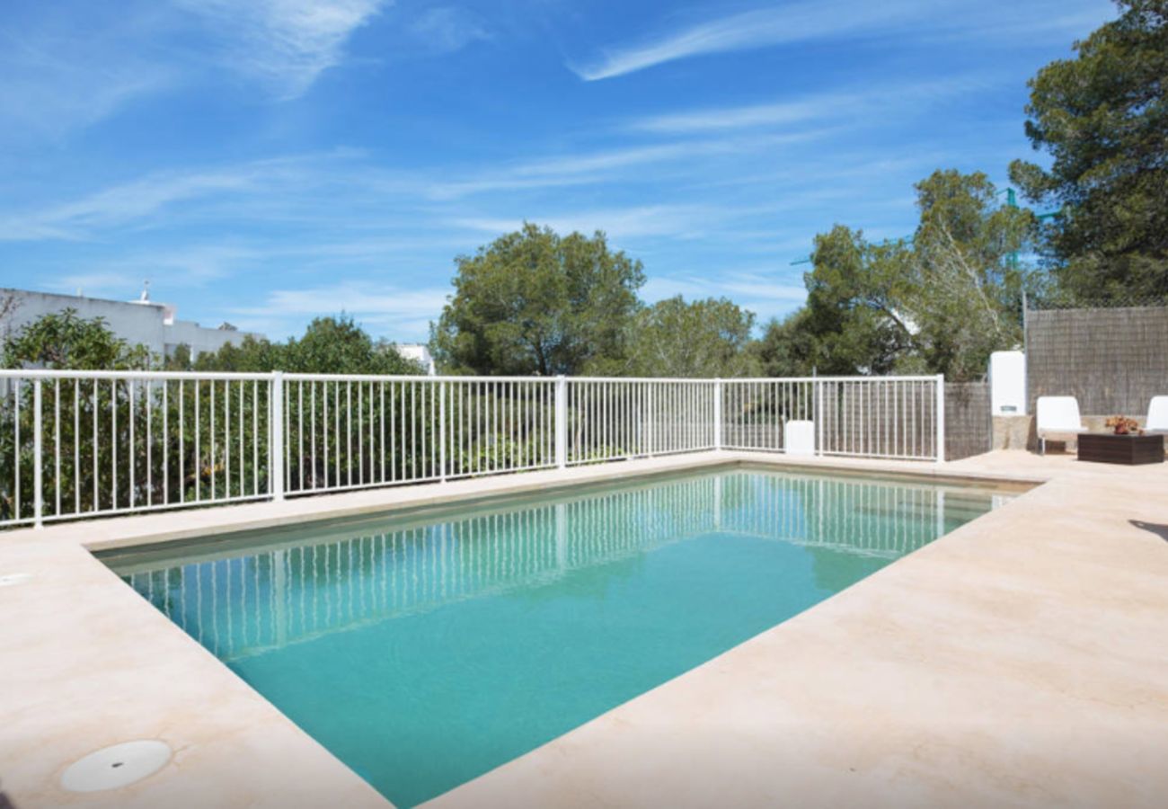 Pool mit Aussicht im Casa Mar | Eivillas