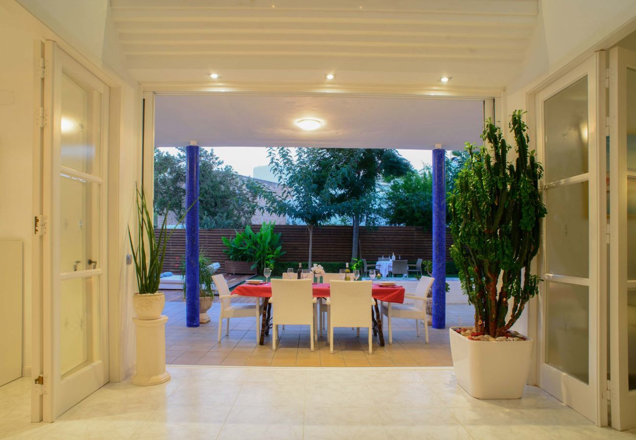 Villa in Sant Antoni de Portmany - VILLA MELODY