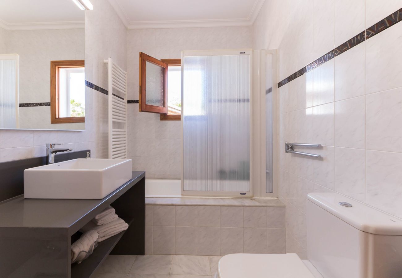 Ferienhaus in Santa Eulària des Riu - CASA BLAI