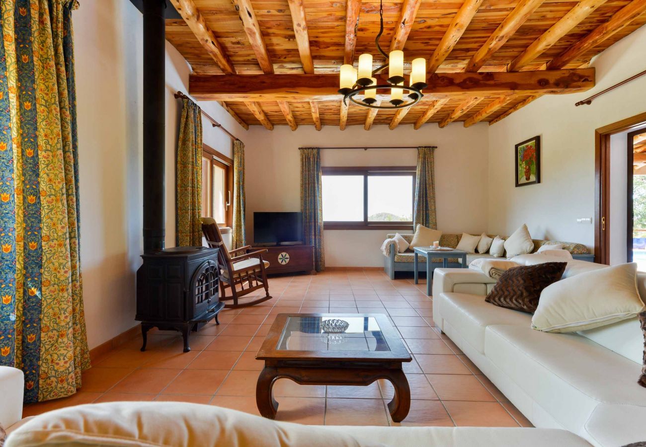 Landhaus in San Agustín / Sant Agustí d´ es Vedrà - CASA BERRY