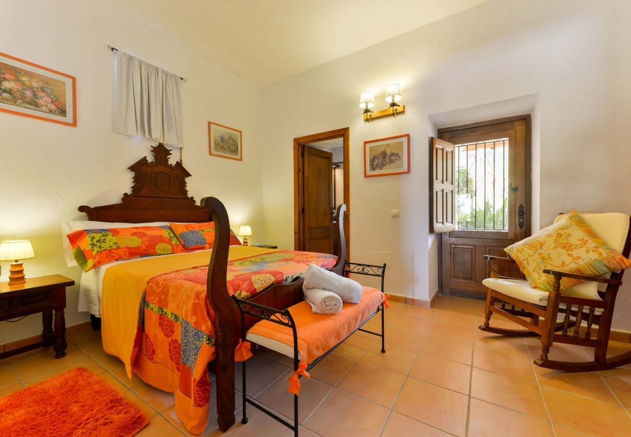 Landhaus in San Agustín / Sant Agustí d´ es Vedrà - CASA BERRY