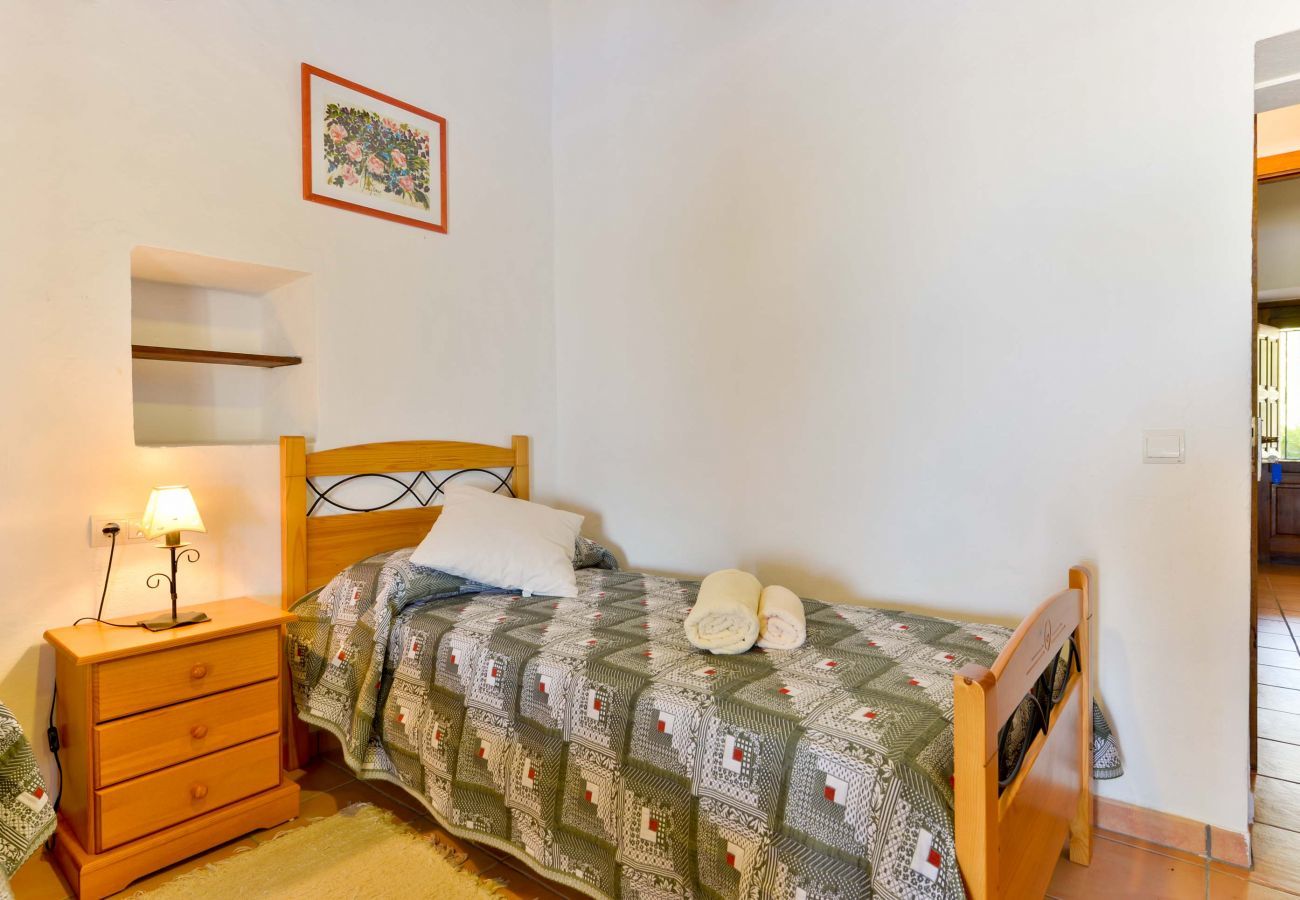 Landhaus in San Agustín / Sant Agustí d´ es Vedrà - CASA BERRY