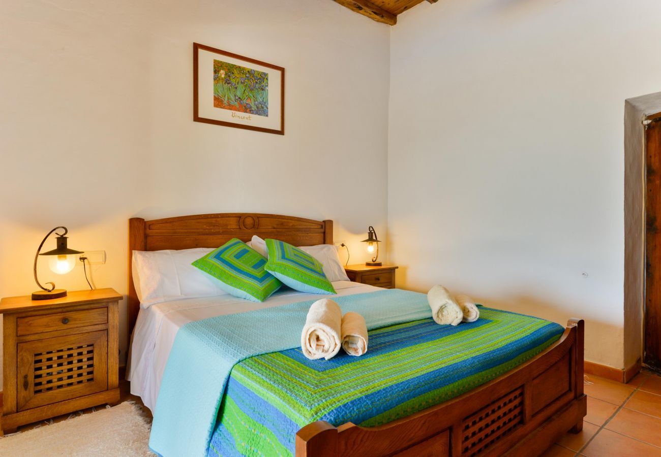 Landhaus in San Agustín / Sant Agustí d´ es Vedrà - CASA BERRY