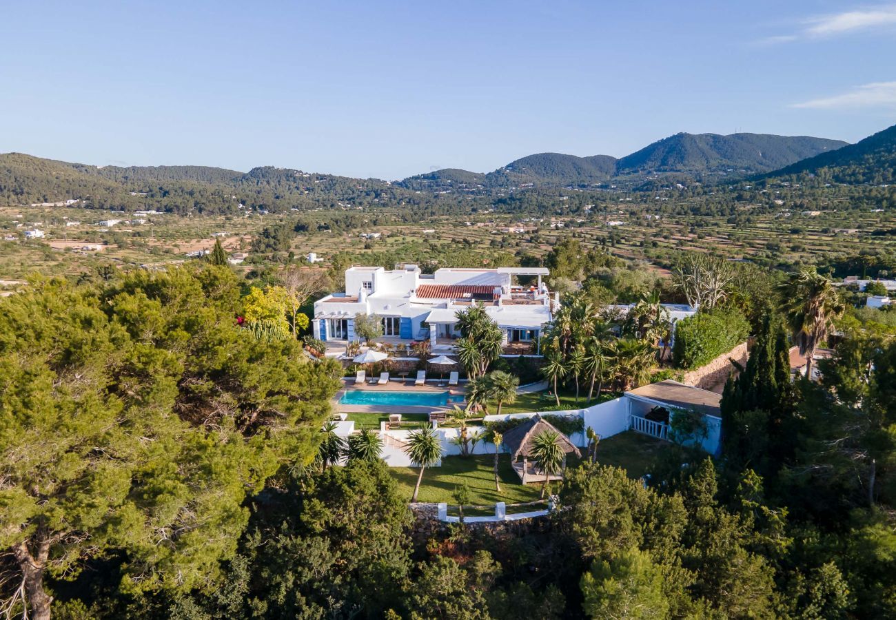 Villa in Sant Josep de Sa Talaia - CAN LOVE