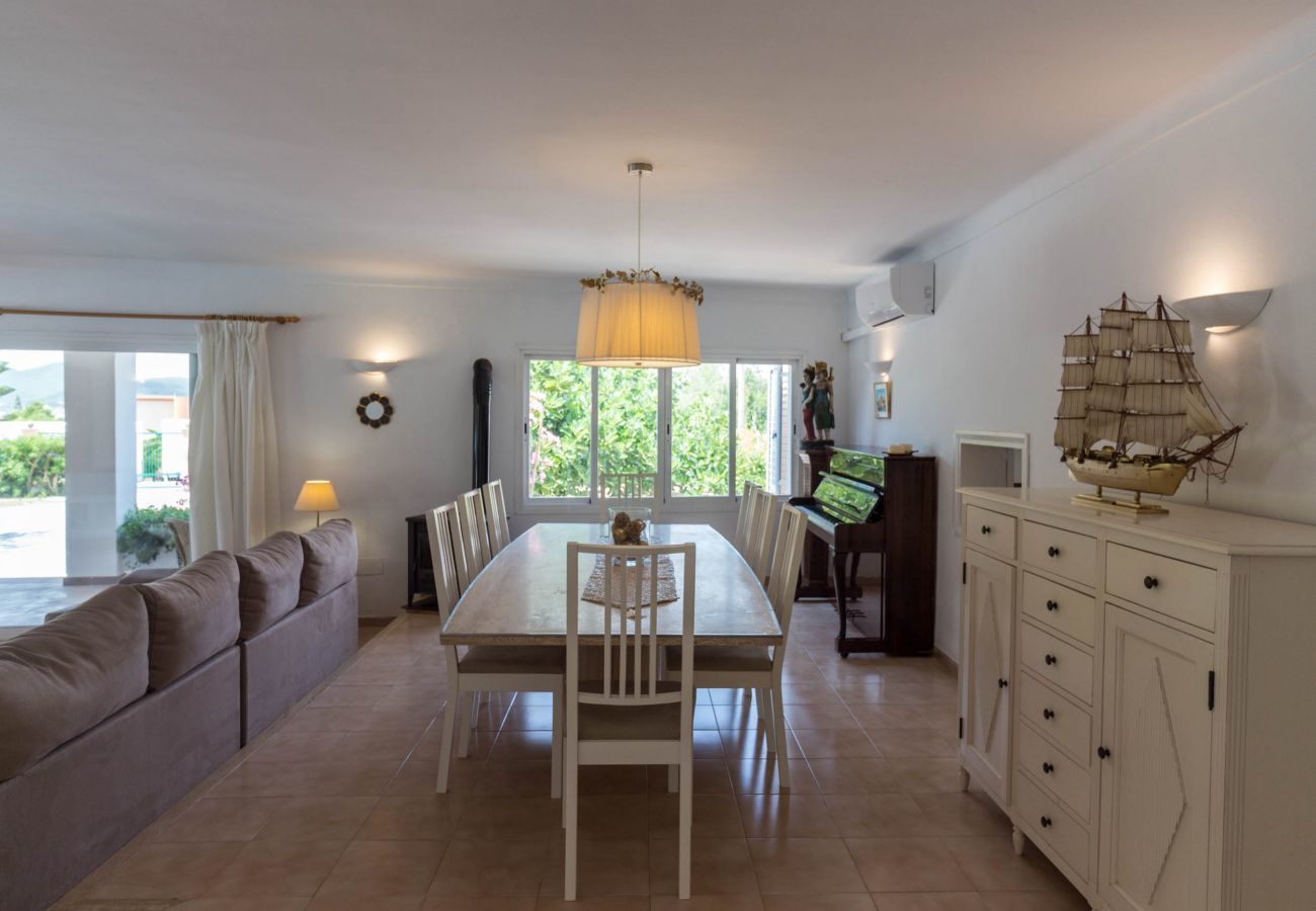 Villa in Nuestra Sra de Jesus - VILLA ALBALADEJO