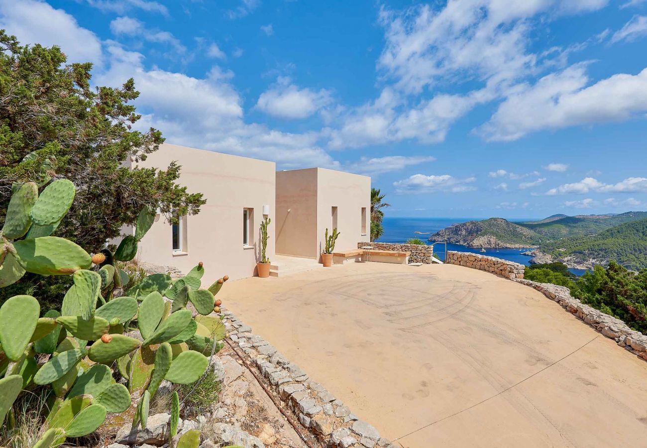 Villa in San Miguel/ Sant Miquel de Balansat - VILLA XAMENA