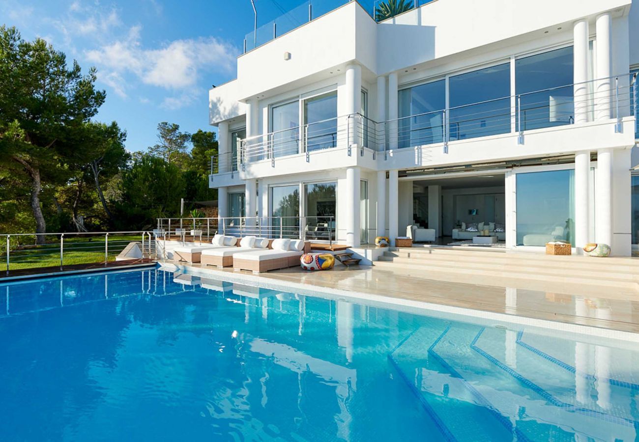 Villa in Santa Eulària des Riu - VILLA MIAMI