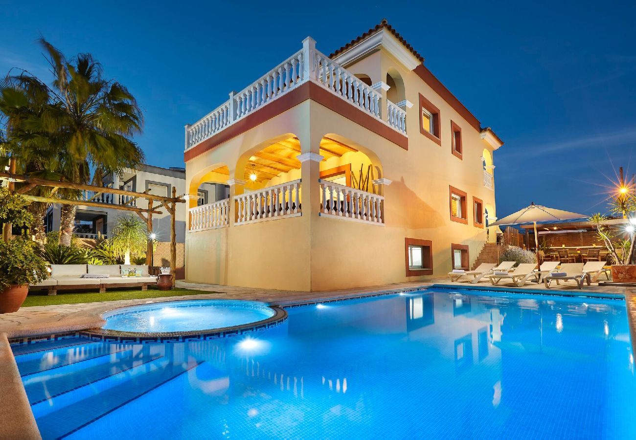 Villa in Can Ramón - INIBIZA VILLA JUNCOS