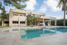 Villa en Sant Antoni de Portmany / San Antonio - Casa en venta con licencia vacacional