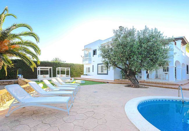 Villa en Sant Jordi de Ses Salines - VILLA OASIS