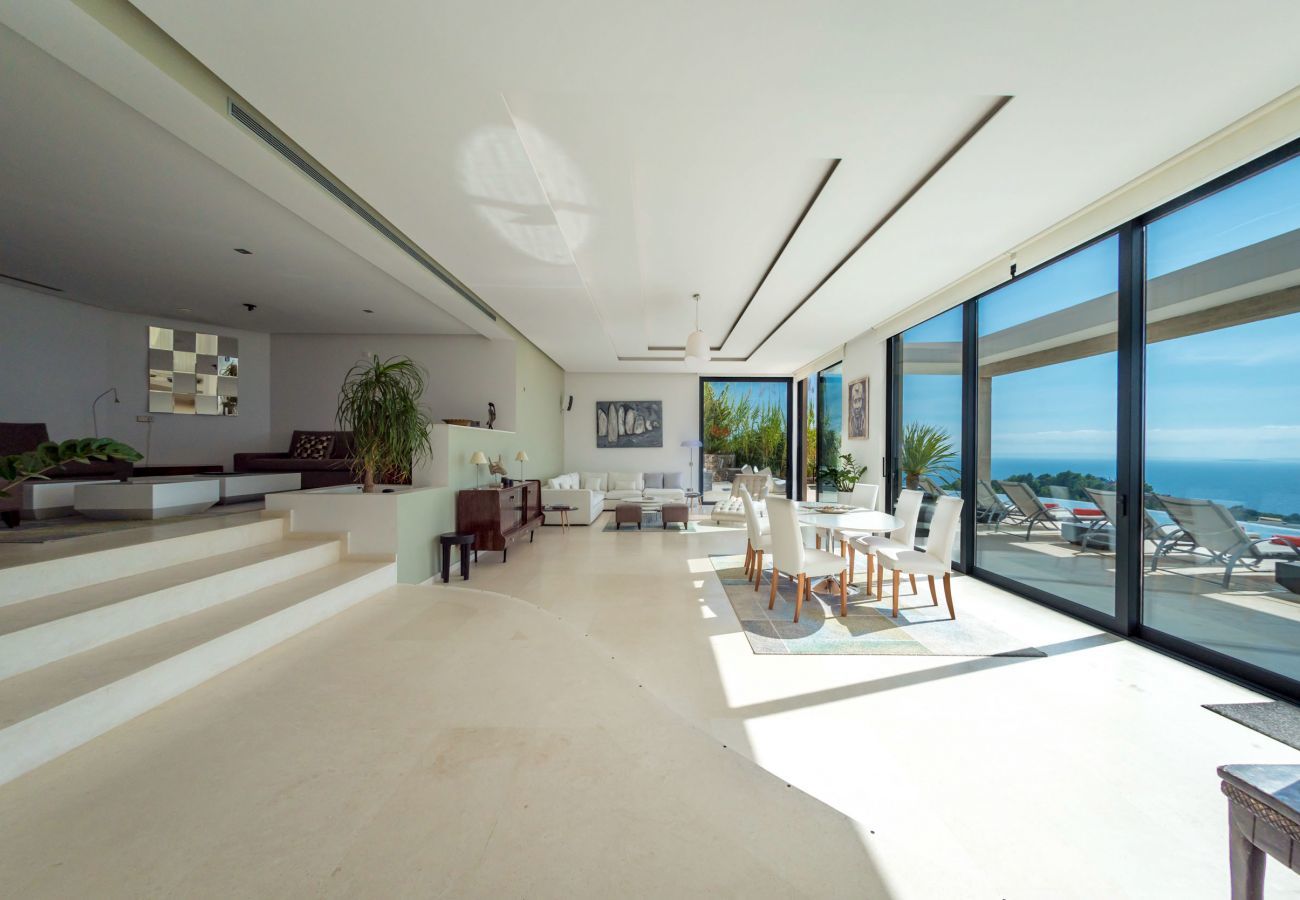 Villa en Nuestra Sra de Jesus - VILLA HILLTOP