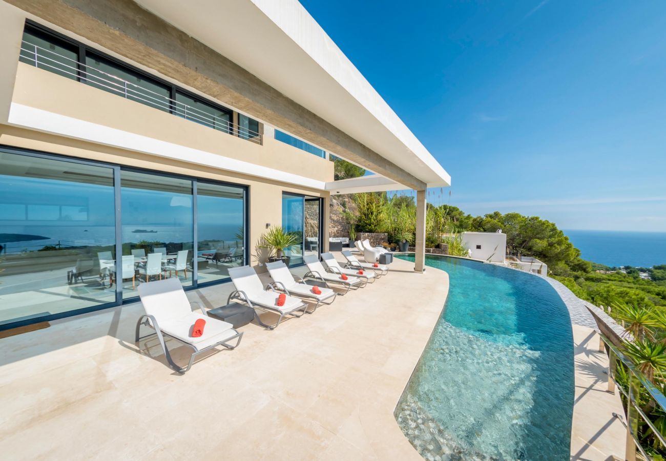Villa en Nuestra Sra de Jesus - VILLA HILLTOP