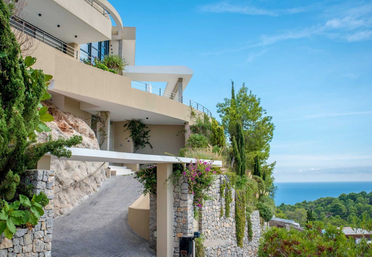 Villa en Nuestra Sra de Jesus - VILLA HILLTOP