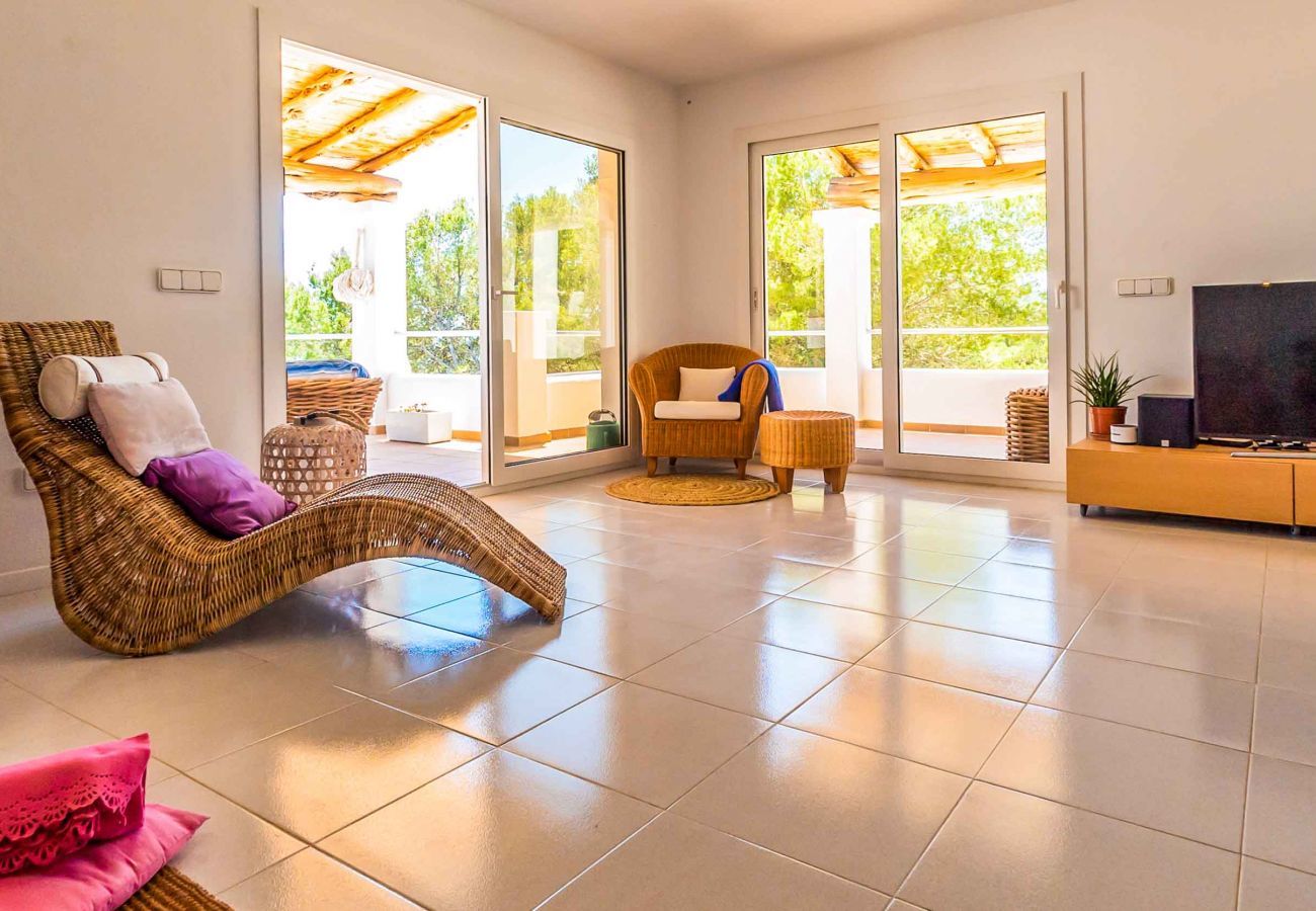 Villa para vacaciones con interior muy espacioso y con bonitas vistas