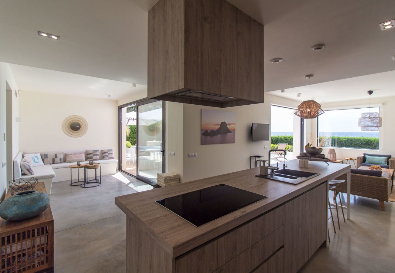 Villa en Santa Eulalia del Río - VILLA ALGARROBOS
