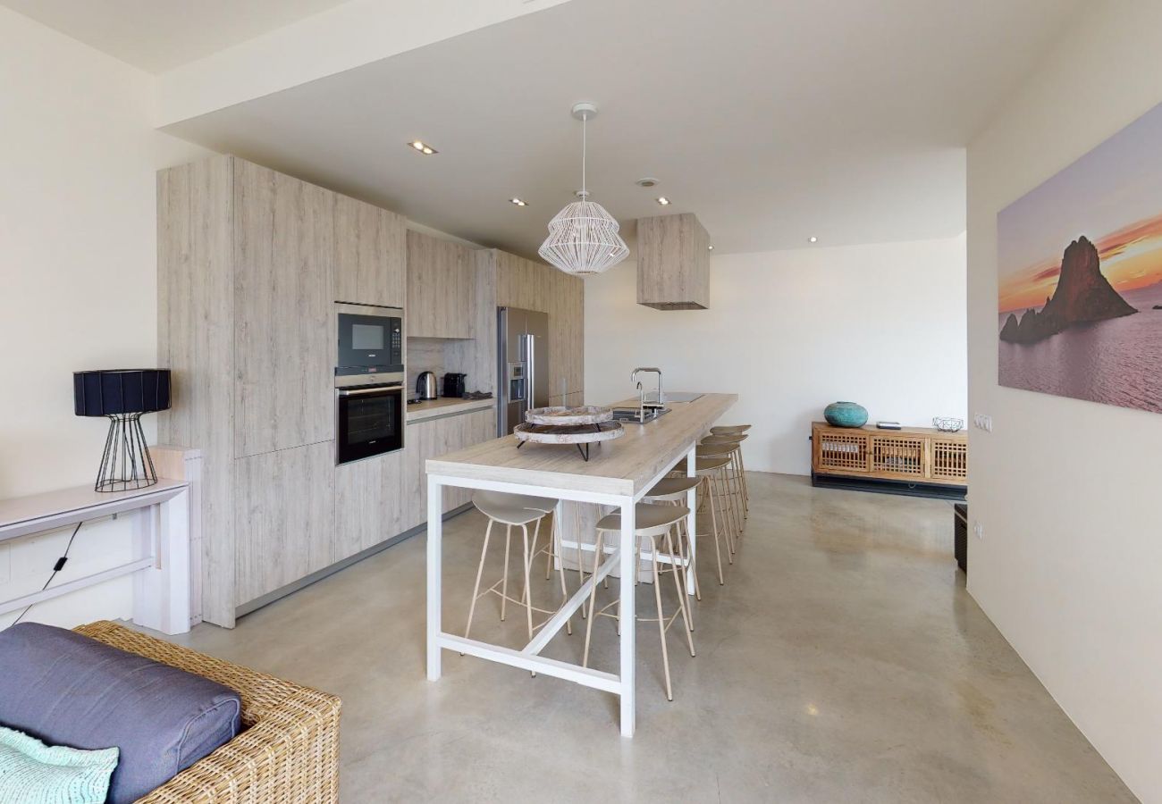 Villa en Santa Eulalia del Río - VILLA ALGARROBOS