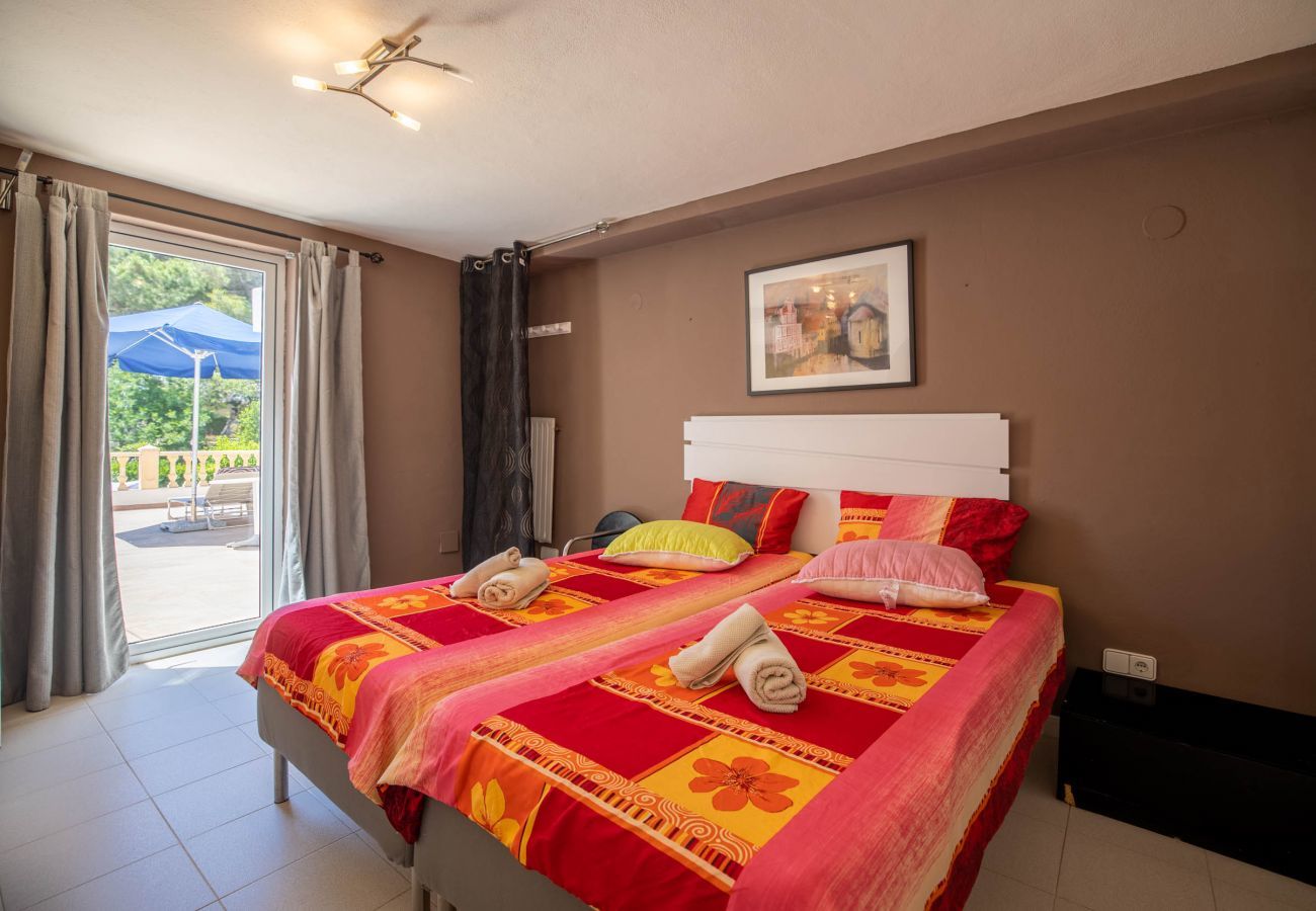 Villa en Santa Eulalia del Río - CHALET 8