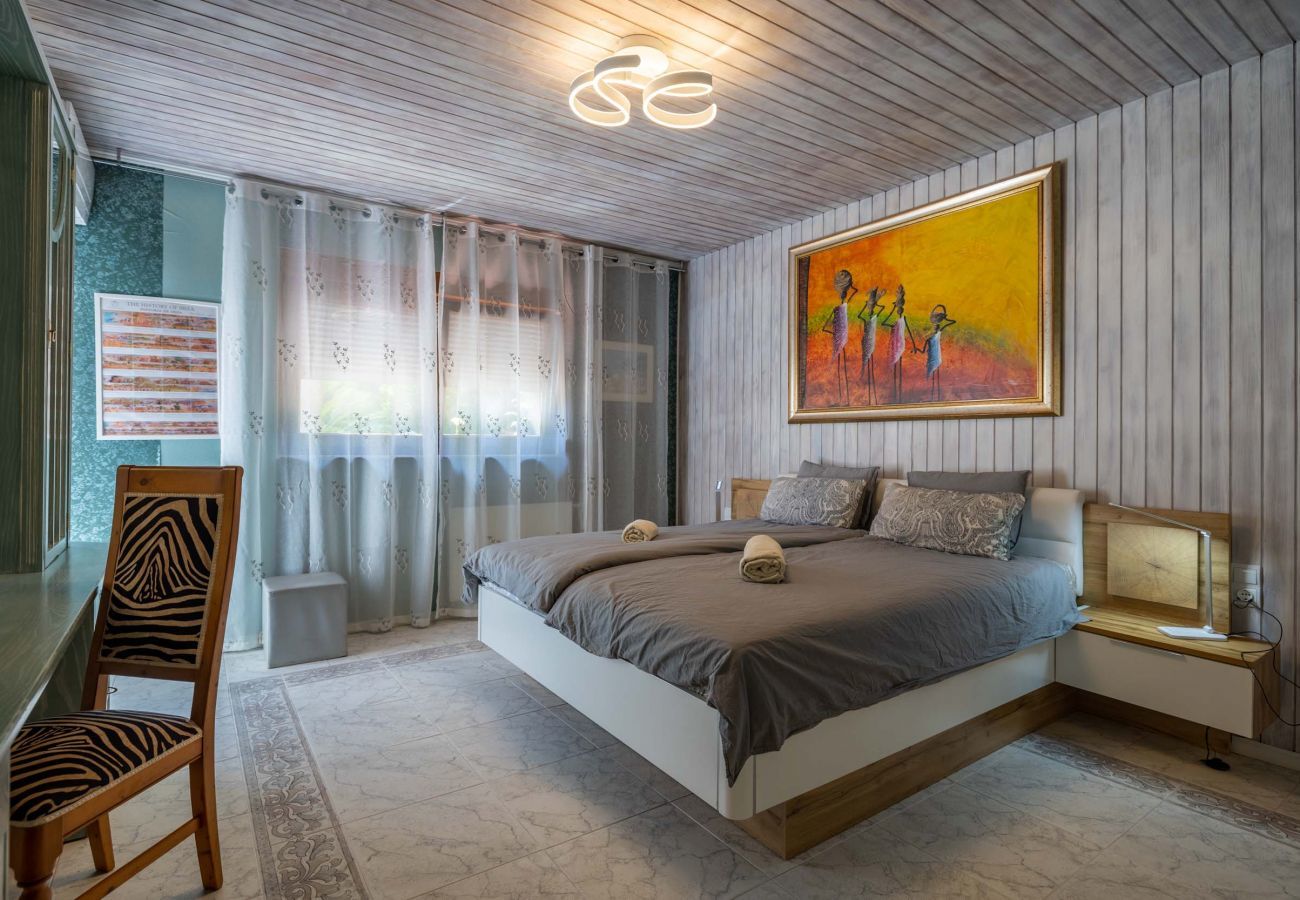 Villa en Santa Eulalia del Río - CHALET 8