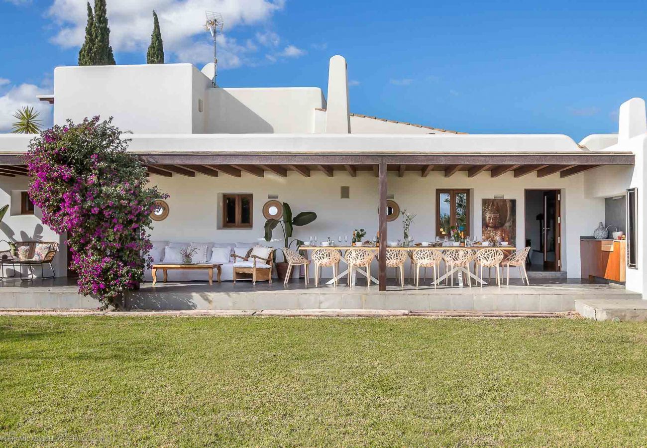 Villa en Santa Eulalia del Río - VILLA AGROTURISMO