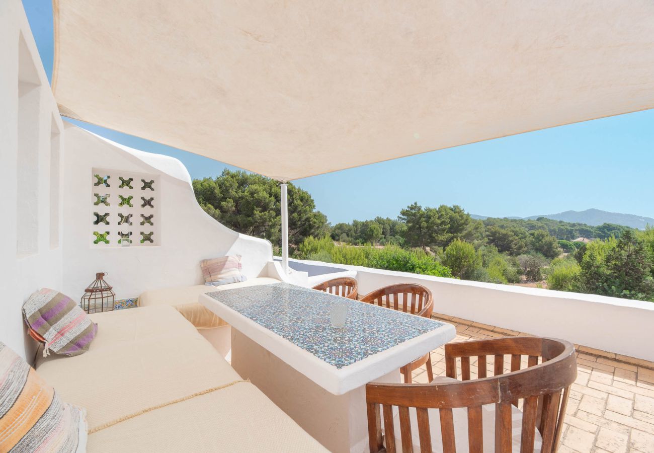 Villa en Nuestra Sra de Jesus - CASA PETIT