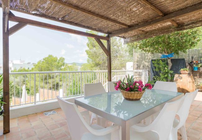 Terrasse couverte à Casa Mar, près de la plage de Talamanca