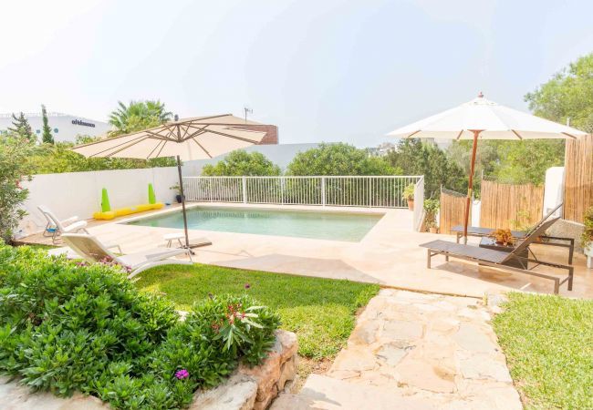 Views towards nature from the Casa Mar in Talamanca