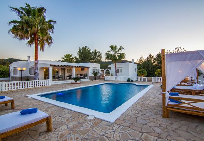 Villa à San Rafael de Sa Creu/ Sant Rafael de Sa Creu - VILLA RASE