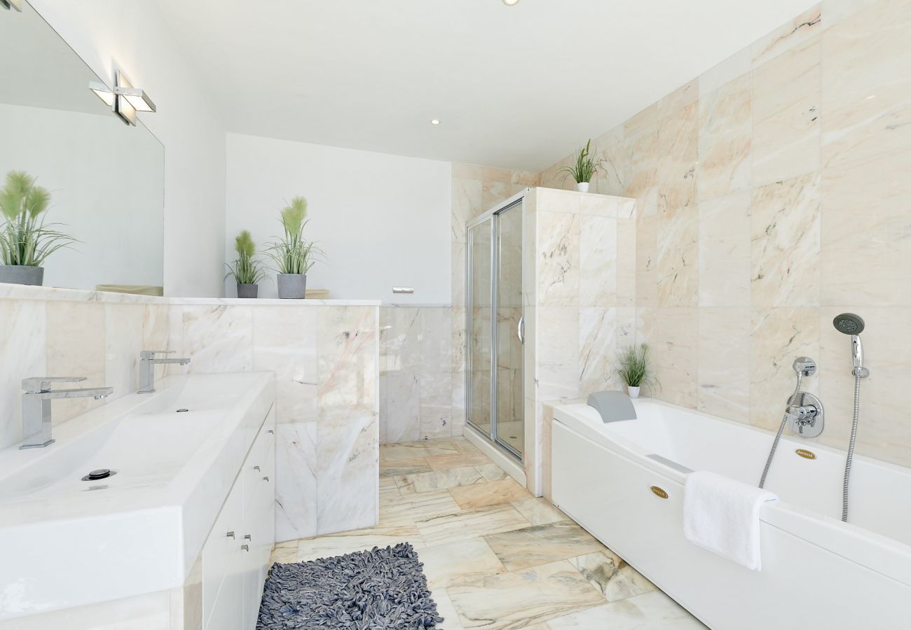 Villa à Santa Eulalia des Riu - VILLA NIVEUS