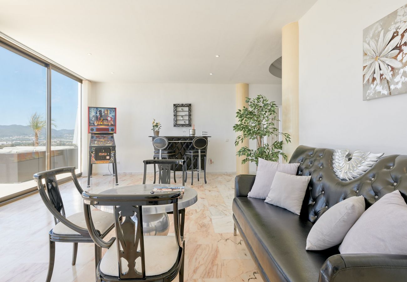 Villa à Santa Eulalia des Riu - VILLA NIVEUS