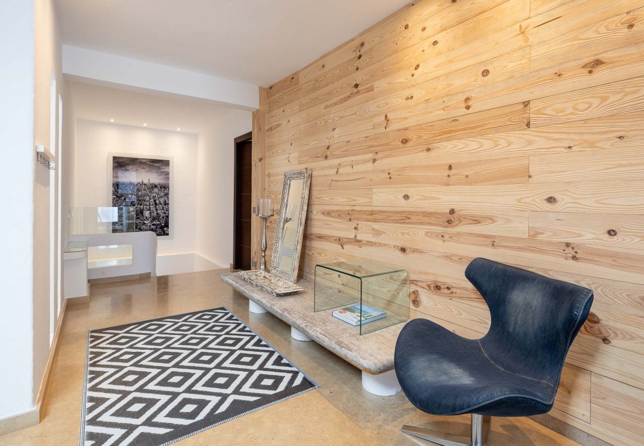 Chalet in Santa Eulalia des Riu - VILLA LISA