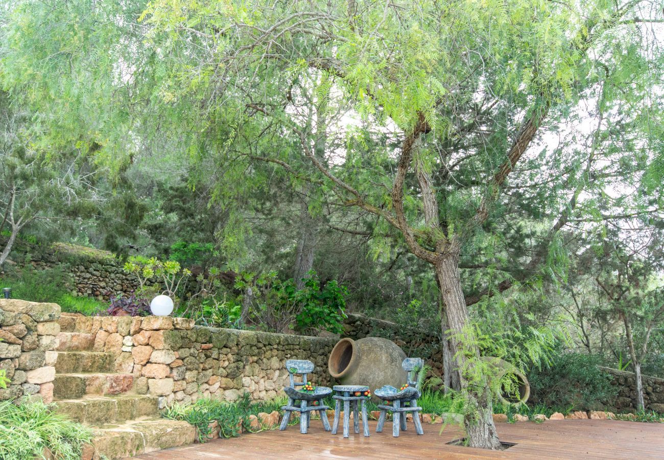 Cottage in San Agustín / Sant Agustí d´ es Vedrà - CAN WOD