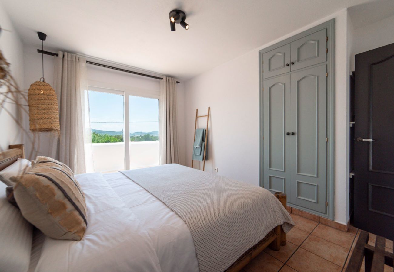 Villa in Sant Jordi de Ses Salines - VILLA LY