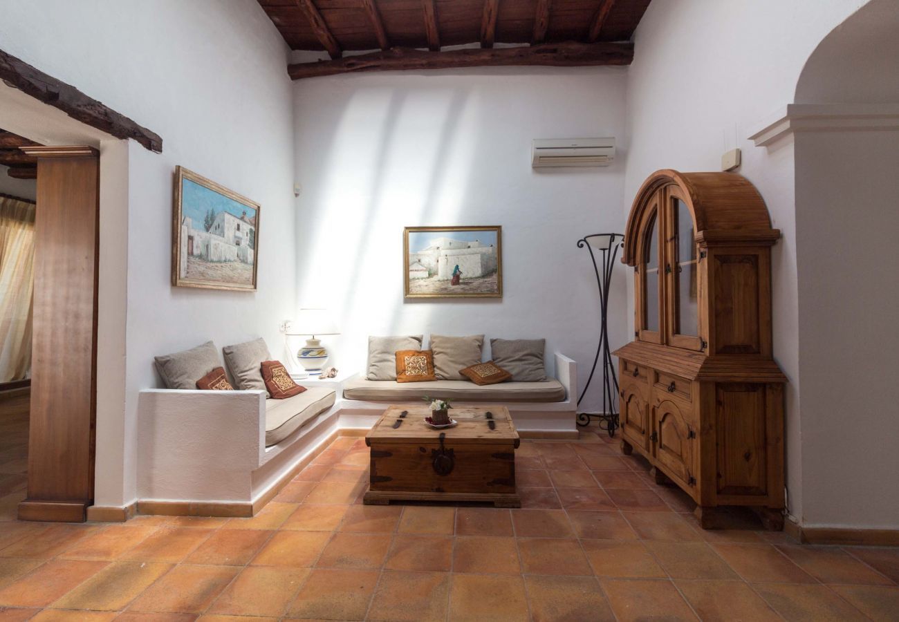 Villa in San Miguel/ Sant Miquel de Balansat - CASA COVA