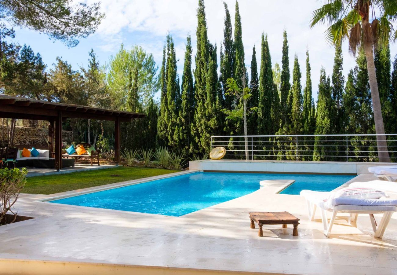 Holiday home Can Jaume Curt with private pool