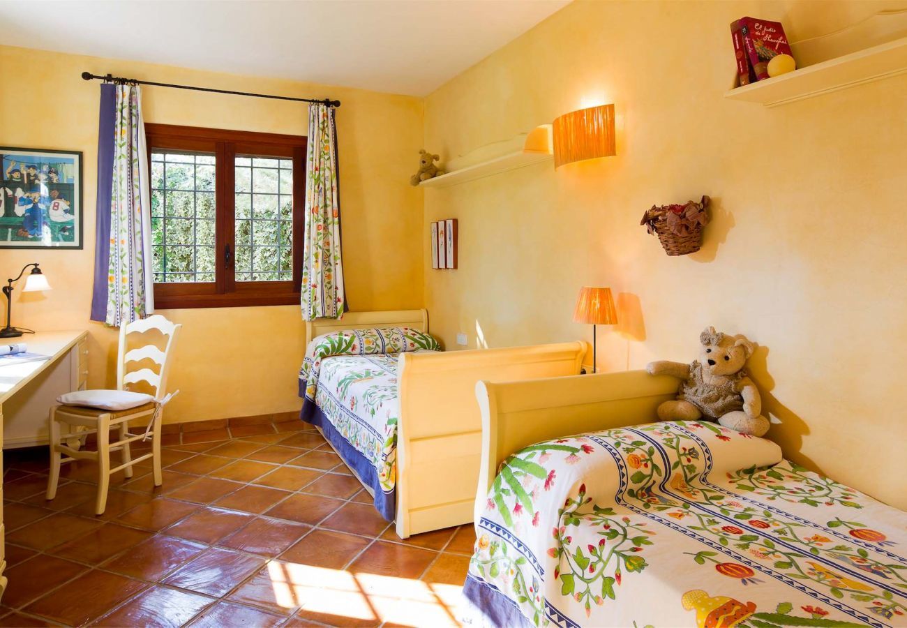 Cottage in Santa Eulalia des Riu - VILLA RURAL