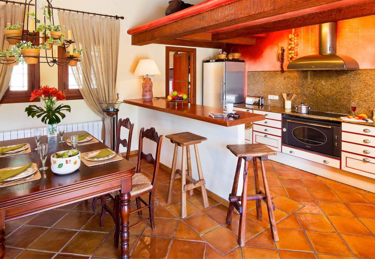 Cottage in Santa Eulalia des Riu - VILLA RURAL