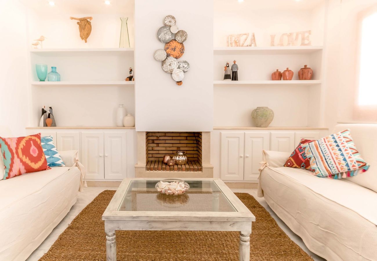 House in Santa Eulalia des Riu - CASA BLAI