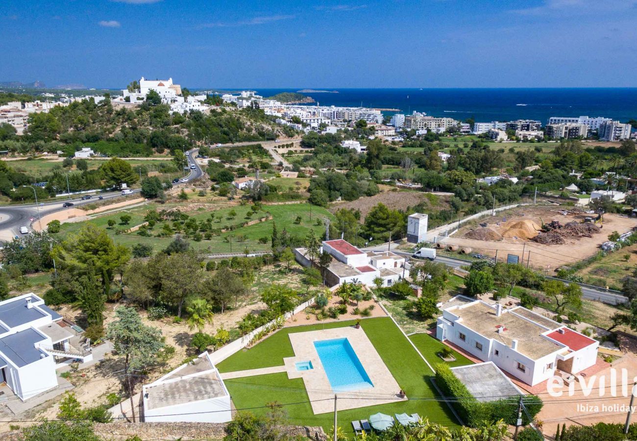 House in Santa Eulalia des Riu - CASA BLAI