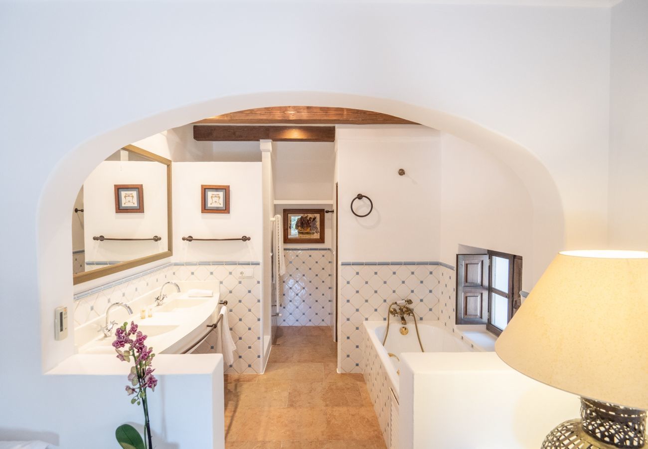 Villa in Santa Eulalia des Riu - Villa Can Vicent Rafal