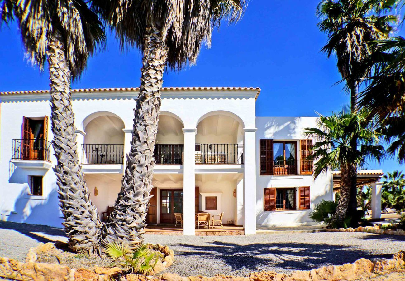 Villa in Es Cubells - VILLA PASSA