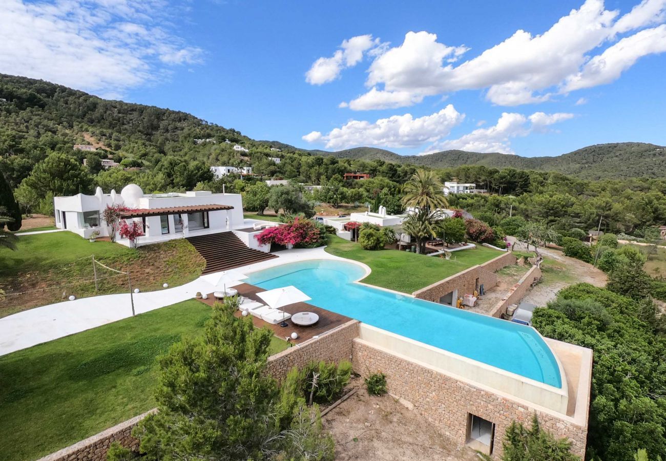Aerial view of the Blue Star villa with its spectacular pool and gardens