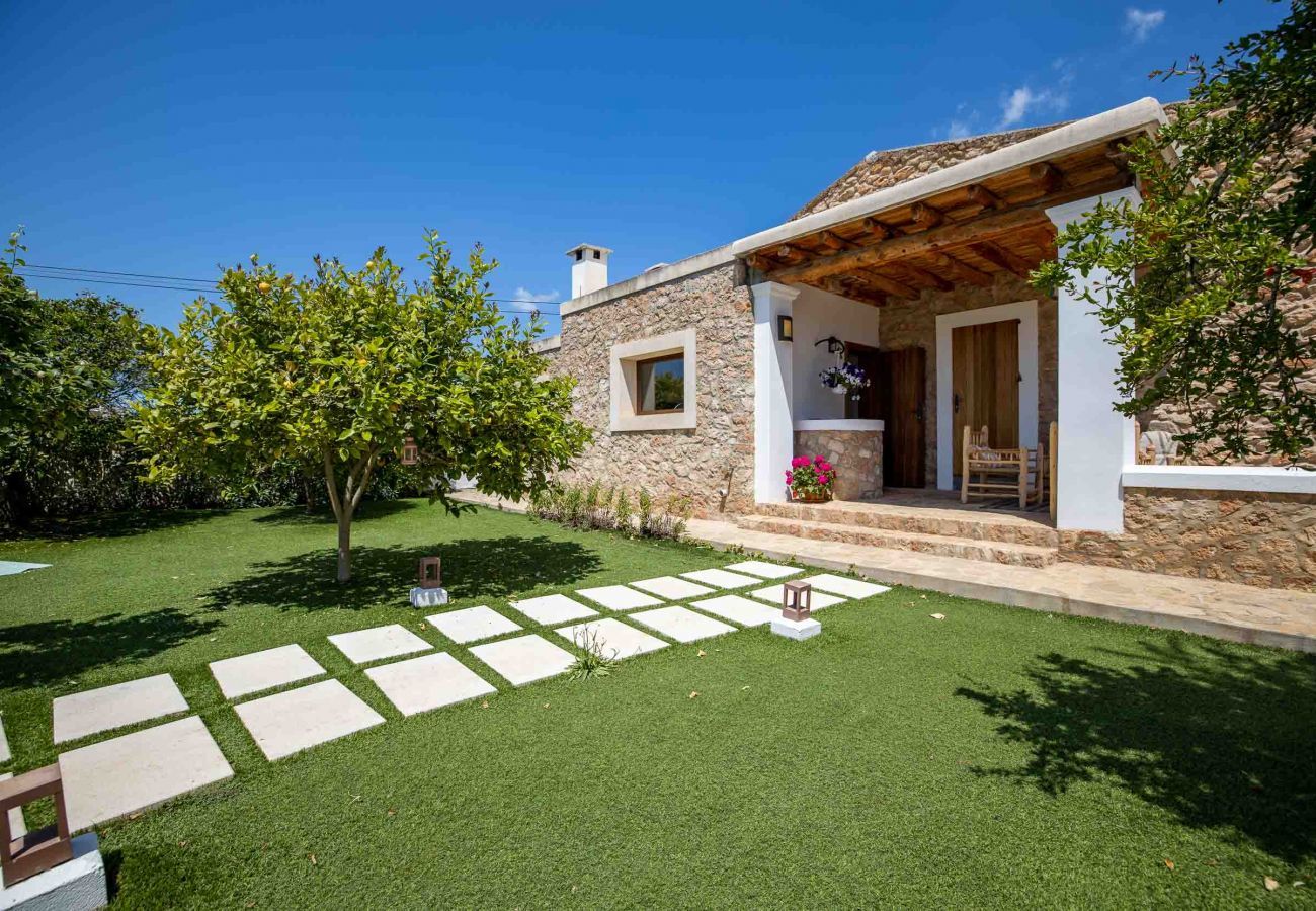 Cottage in San Rafael de Sa Creu/ Sant Rafael de Sa Creu - CAN PILOT