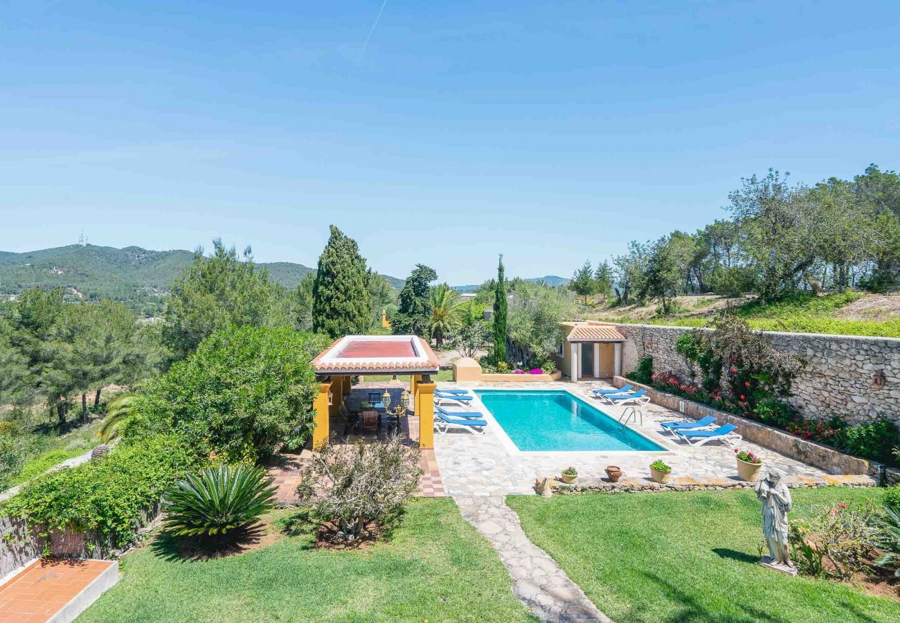 Villa in Santa Eulalia des Riu - CAN TREE