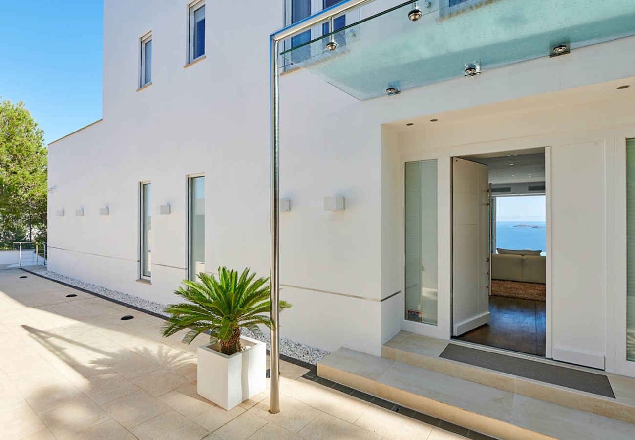 Villa in Santa Eulalia des Riu - VILLA MIAMI