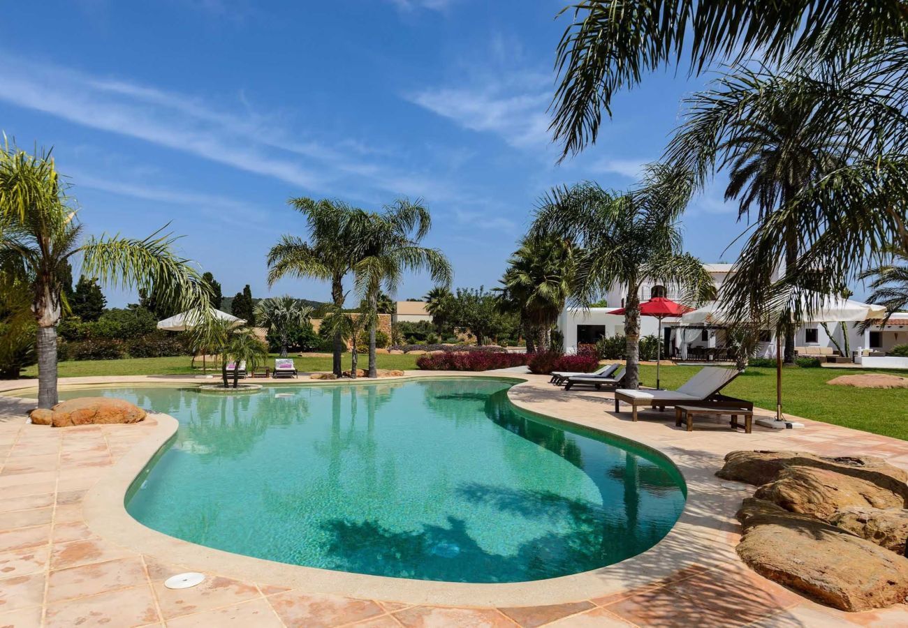 Country house in Santa Eulalia des Riu - CAN COSMI