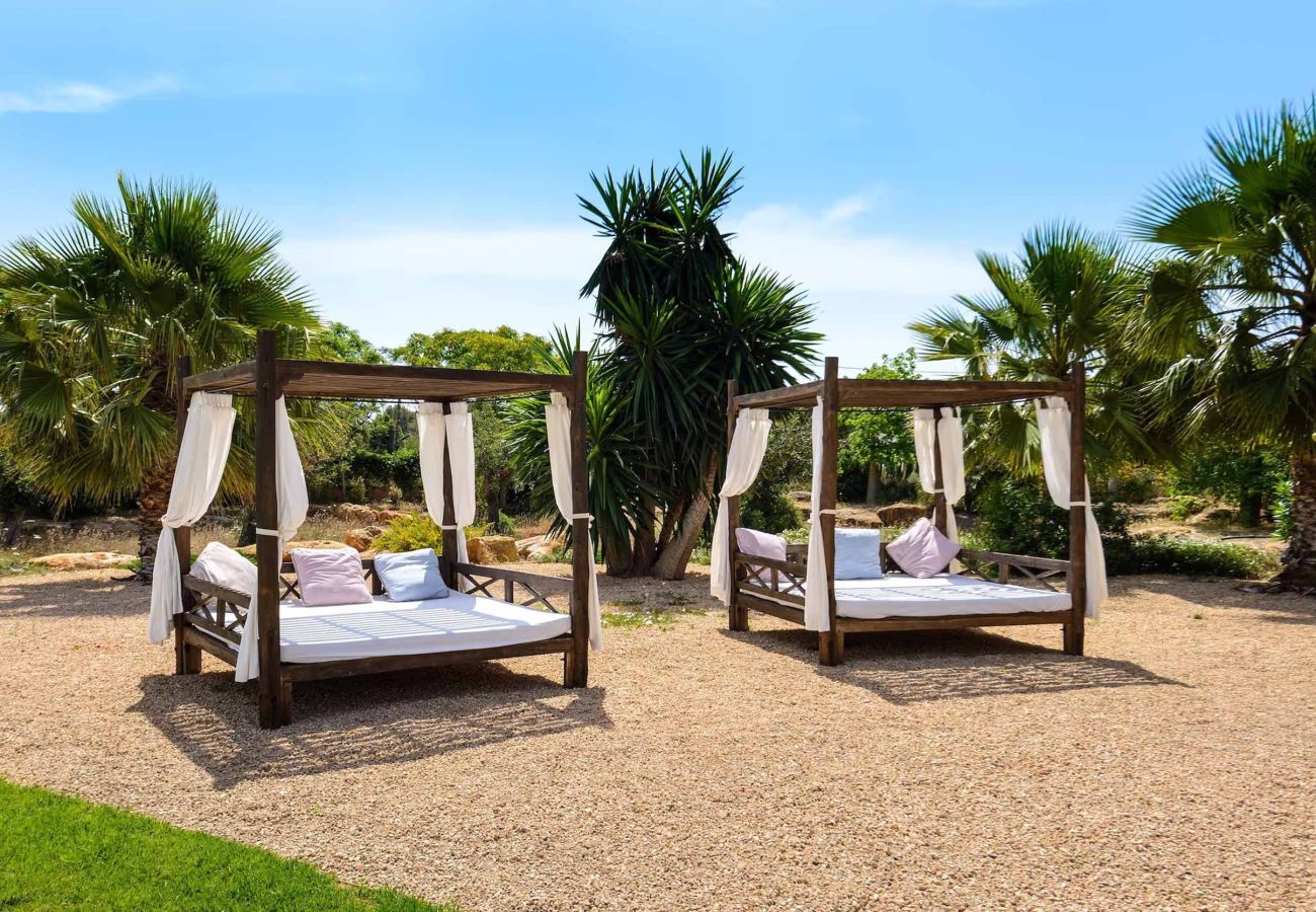 Country house in Santa Eulalia des Riu - CAN COSMI